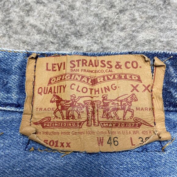 Levi's Strauss Signature Cropped Jeans Men Size 46x32 Blue Denim - Picture 11 of 11
